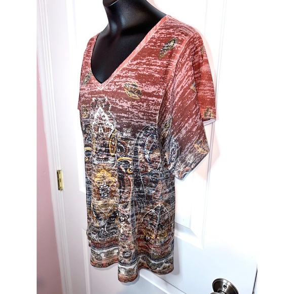 Maurice’s burnout tee - Picture 2 of 4